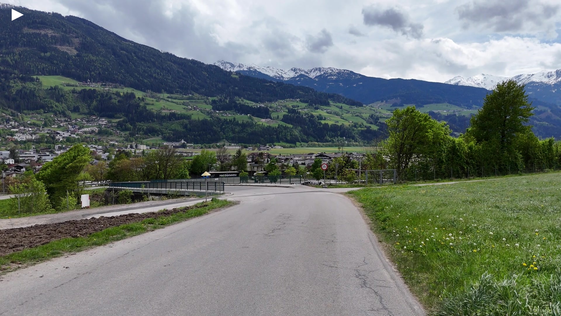 CAR_RIDE_SO_Autobahnbruecke_Vomp.MP4