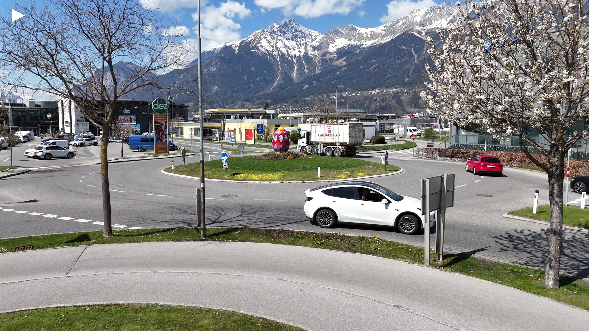 A_slow_riser_20m_away.MP4