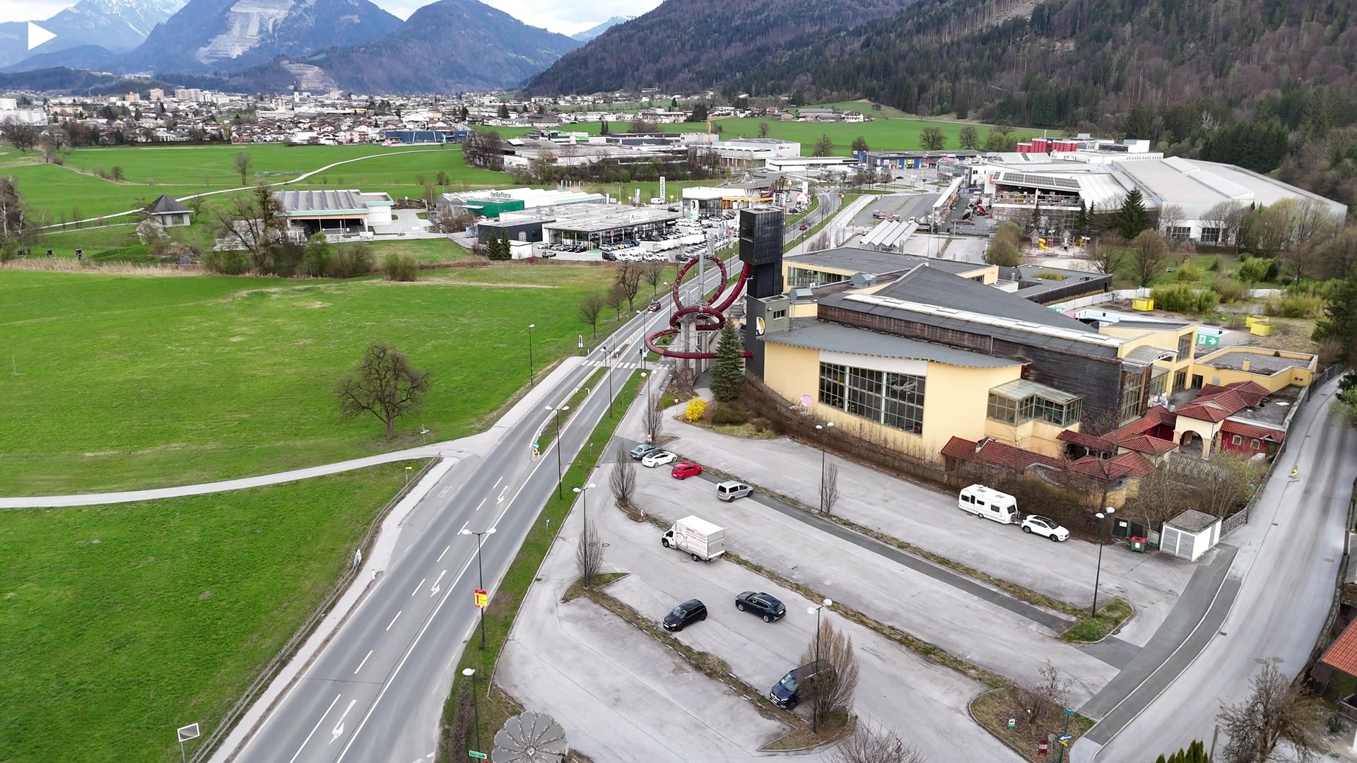 00_A_ARRIVAL_DAYTIME.MP4