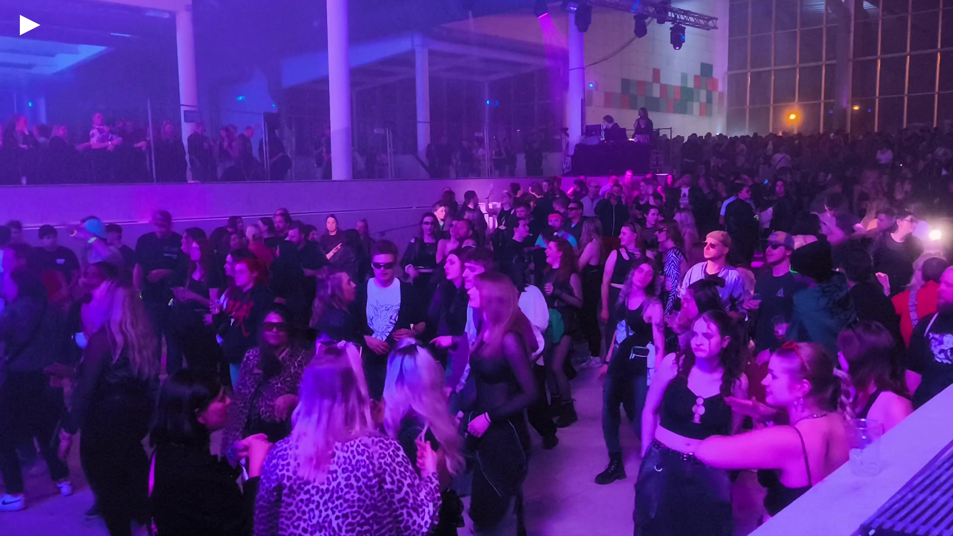 04_VID_20250405_222715.mp4